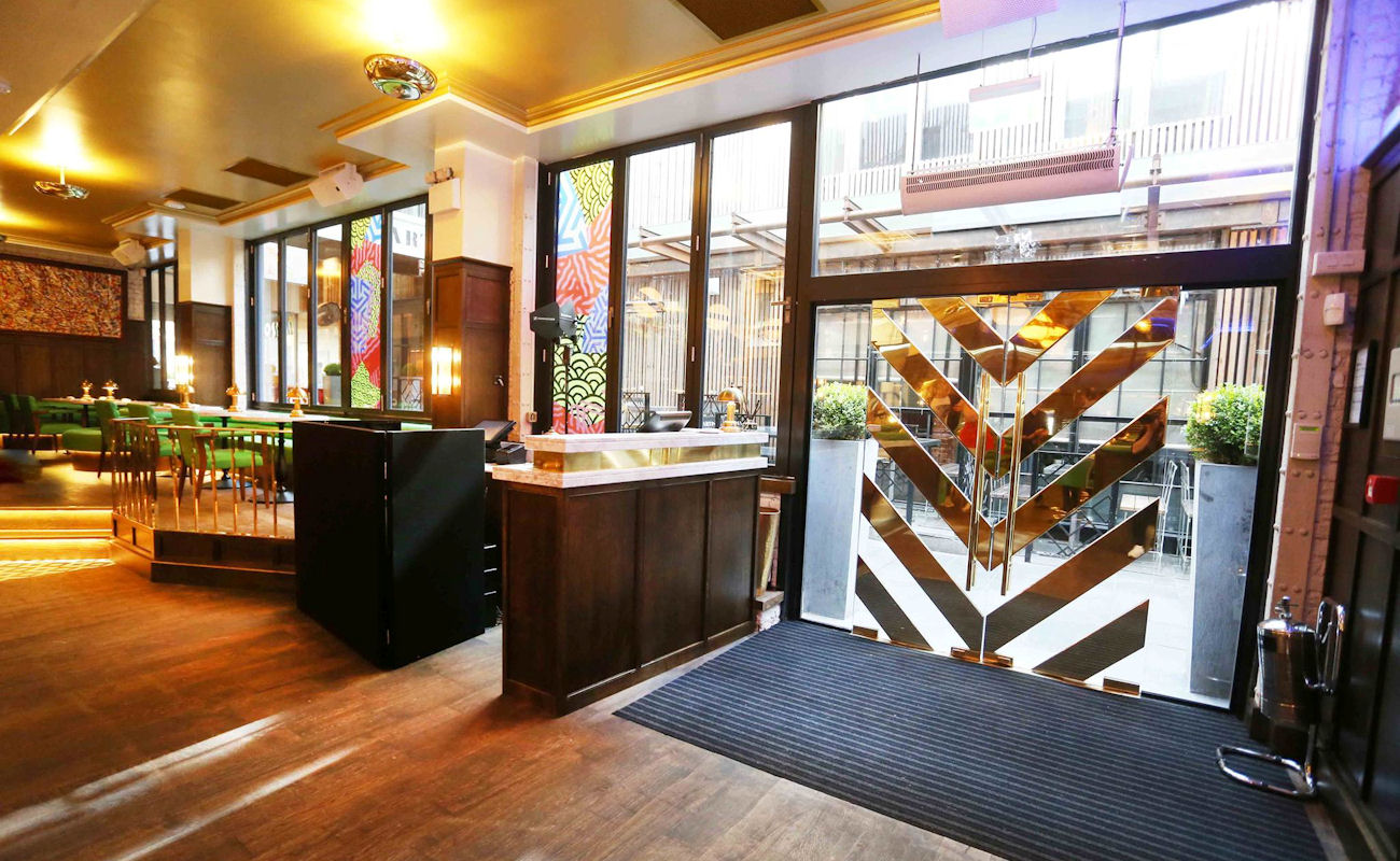 Neighbourhood Bar Spinningfields Manchester