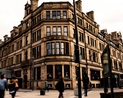 Live Music and Dining in Exchange Square, Manchester