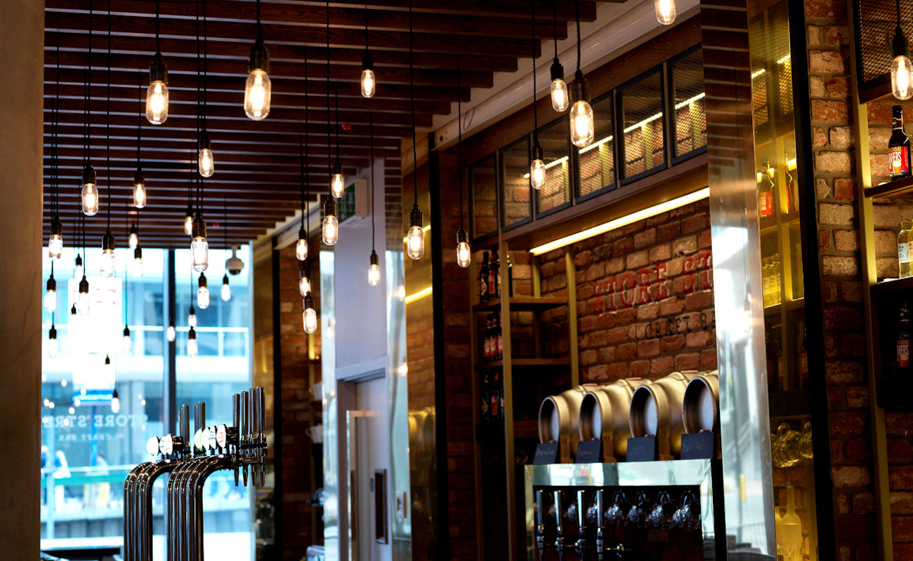 Urban Bar @ DoubleTree by Hilton Manchester